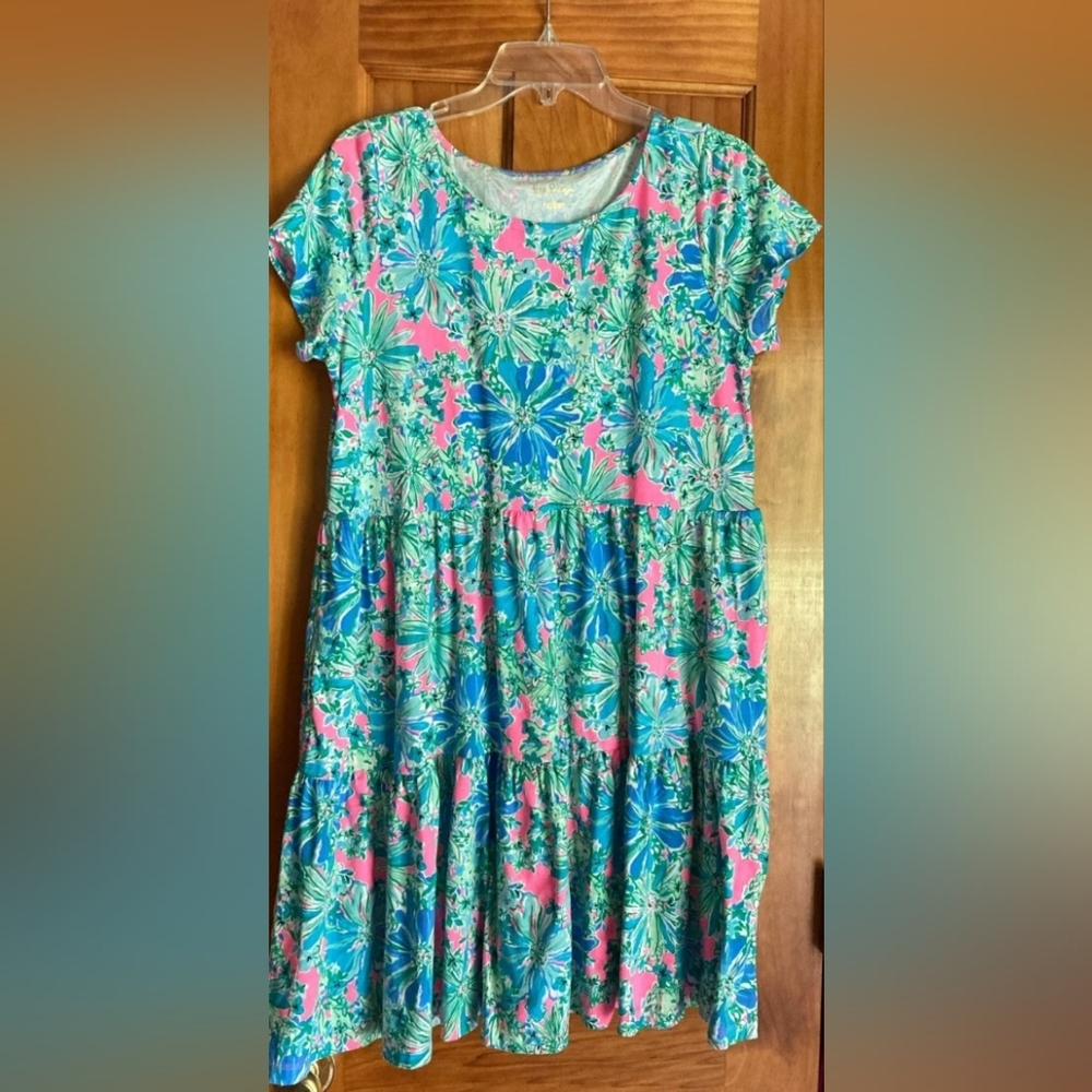 Lilly Pulitzer L Geanna Short Sleeve Cotton Dress.